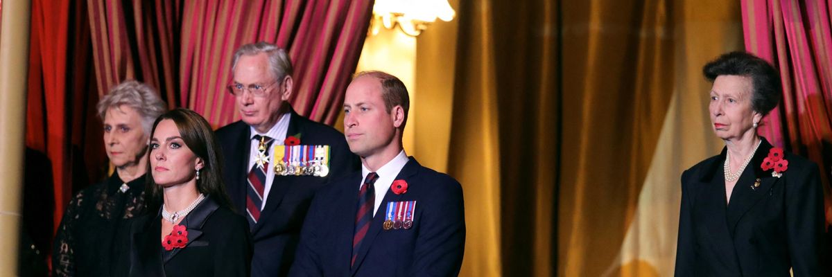 A brit királyi család pár tagja