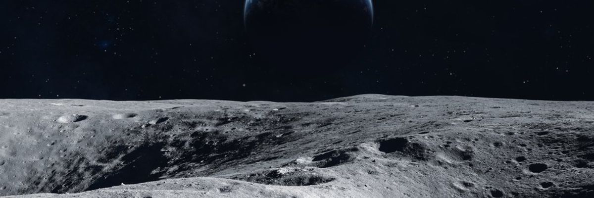 A Hold felszíne