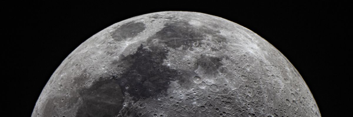 A Hold sötét oldaláról is sikerült kőzetmintát gyűjteni 