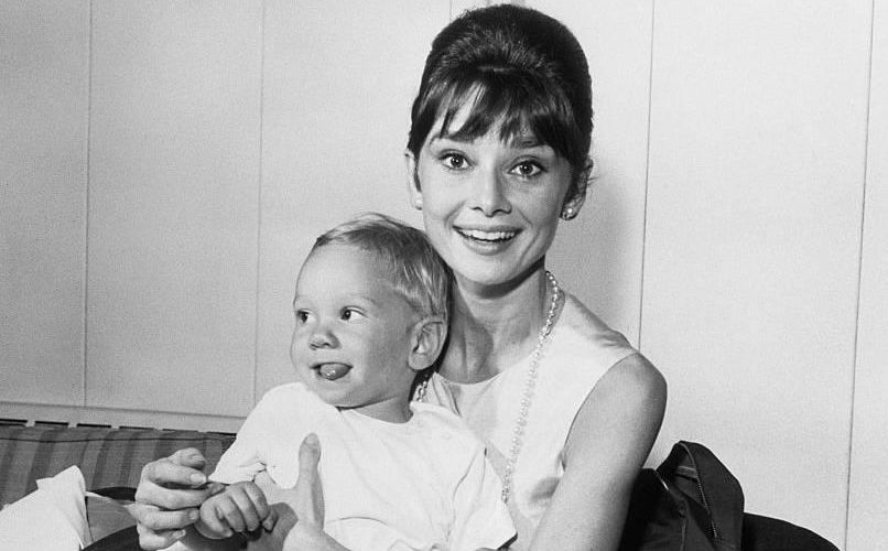 Audrey Hepburn és kisfia Sean.
