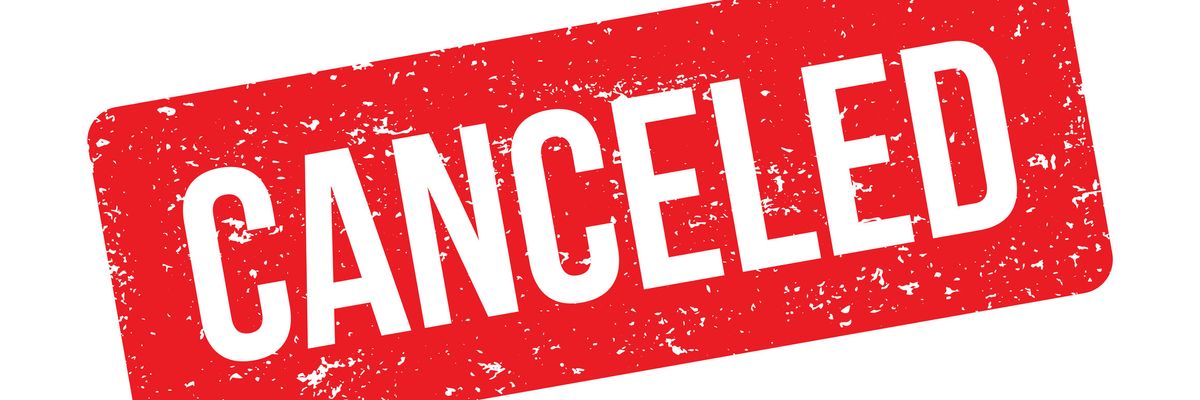 canceled felirat cancel culture piros fehér tiltás