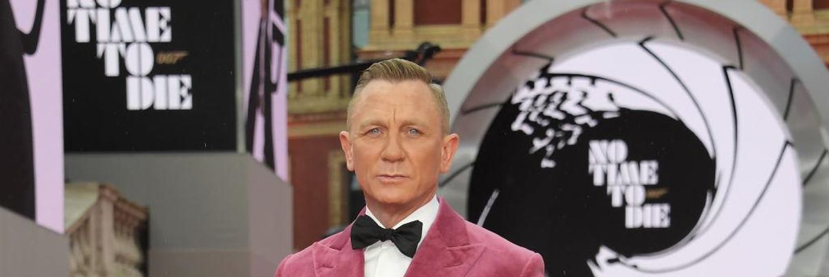 Daniel Craig a Nincs idő meghalni című James Bond-film londoni premierjén