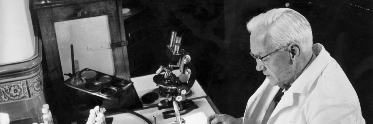 ​Dr. Alexander Fleming 