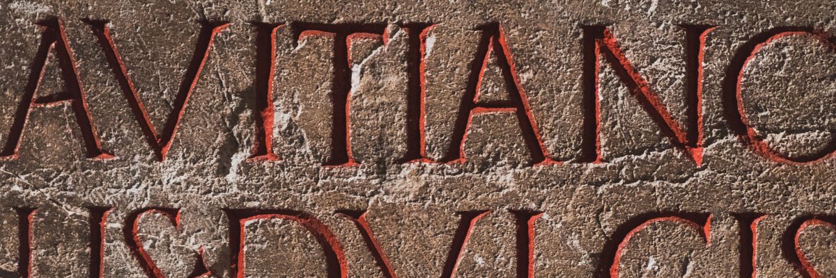 Épen maradt római kori pincét találtak Komáromban