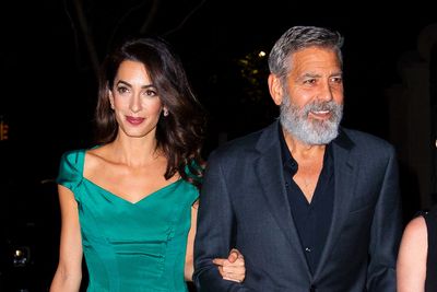 szakállas George Clooney 