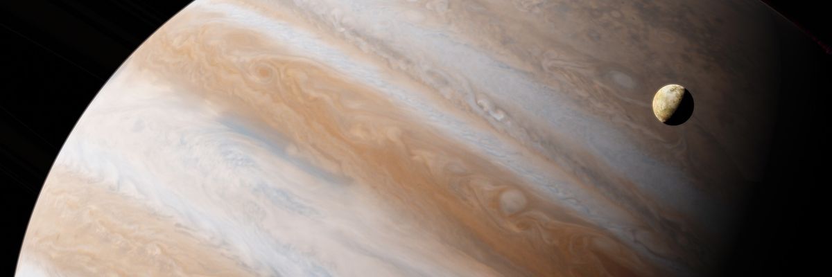 Fényvillanásokat észleltek a Jupiteren