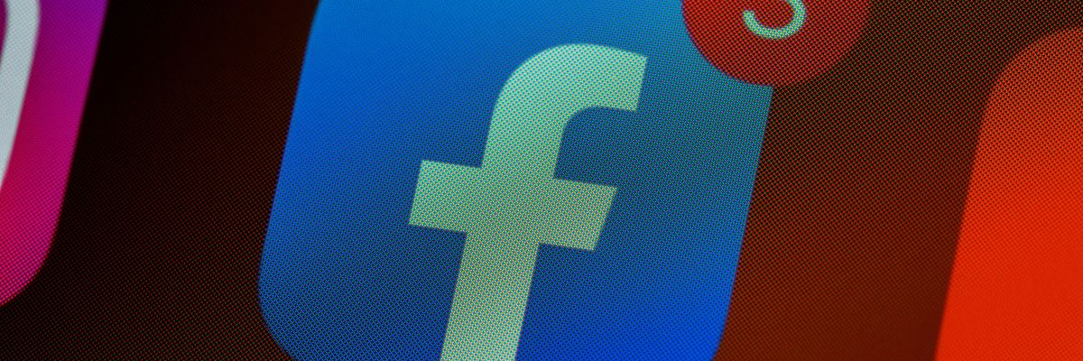 A Facebook aktiválta képlopás elleni eszközét