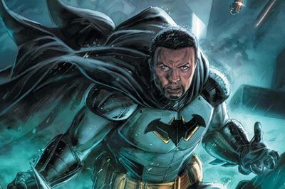 Tim Fox fekete színes bőrű Batman-ként a DC Comics képregényében jelmezben