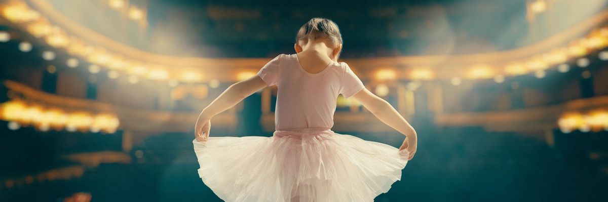 Holnaptól bárki megtanulhat balettozni a Pécsi Balett online oktatásán