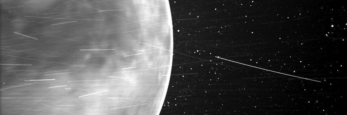 Gyönyörű fényképet küldött a Vénuszról a NASA napszondája