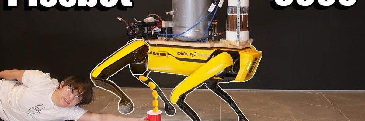 Egészen szokatlan helyről csapol sört a Boston Dynamics robotkutyája