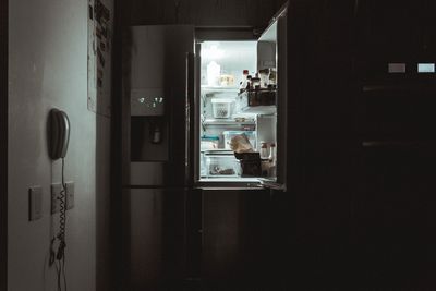este hűtőszekrény