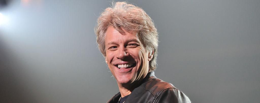 Bon Jovi egy koncertje közben.
