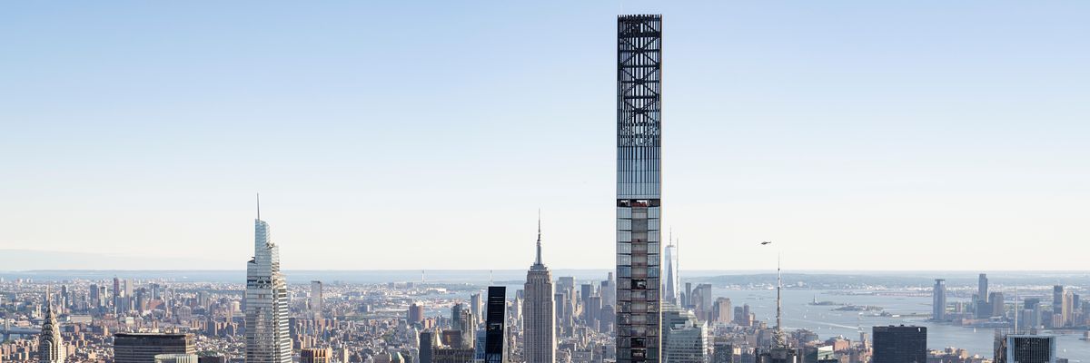 Így néz ki a magasból a világ legkeskenyebb felhőkarcolója