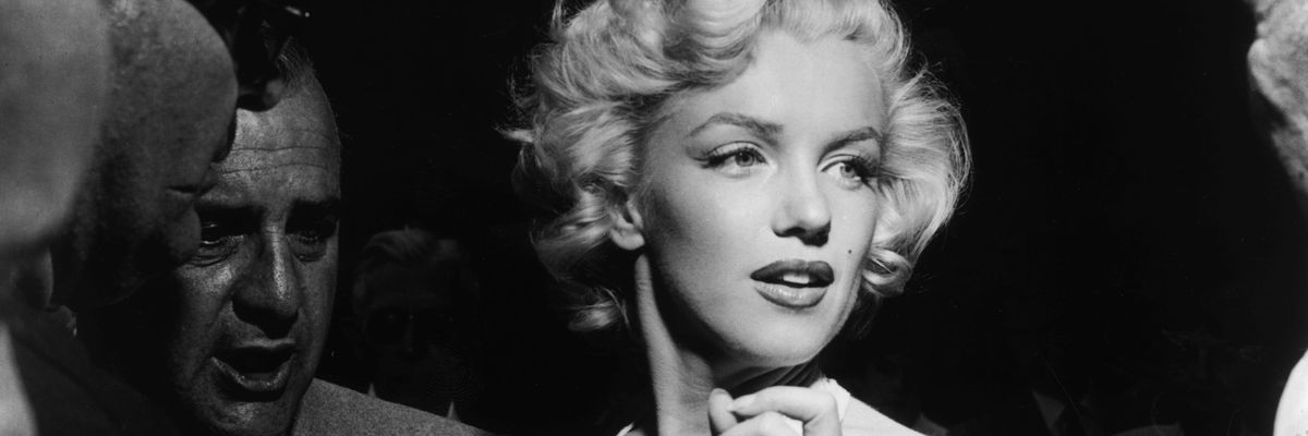 Mit evett Marilyn Monroe, hogy megőrizze híres homokóra alakját?