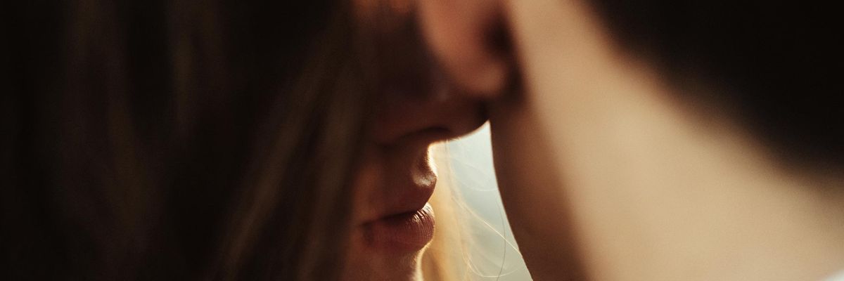 A kutatók szerint a nők képesek kiszagolni a házas és egyedülálló férfiak szagát