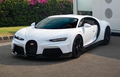 Egy fehér Bugatti