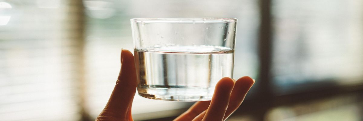 pohár víz