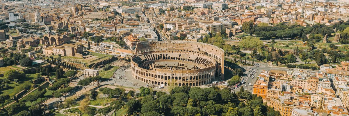 Római látkép a Colosseummal