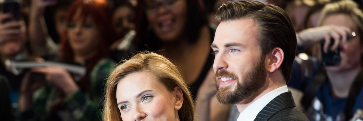 Scarlett Johansson és Chris Evans