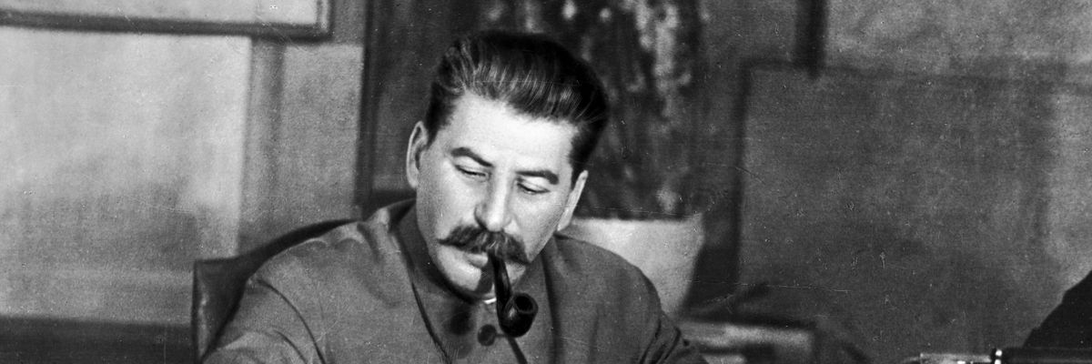 Sztálin jegyzetel 