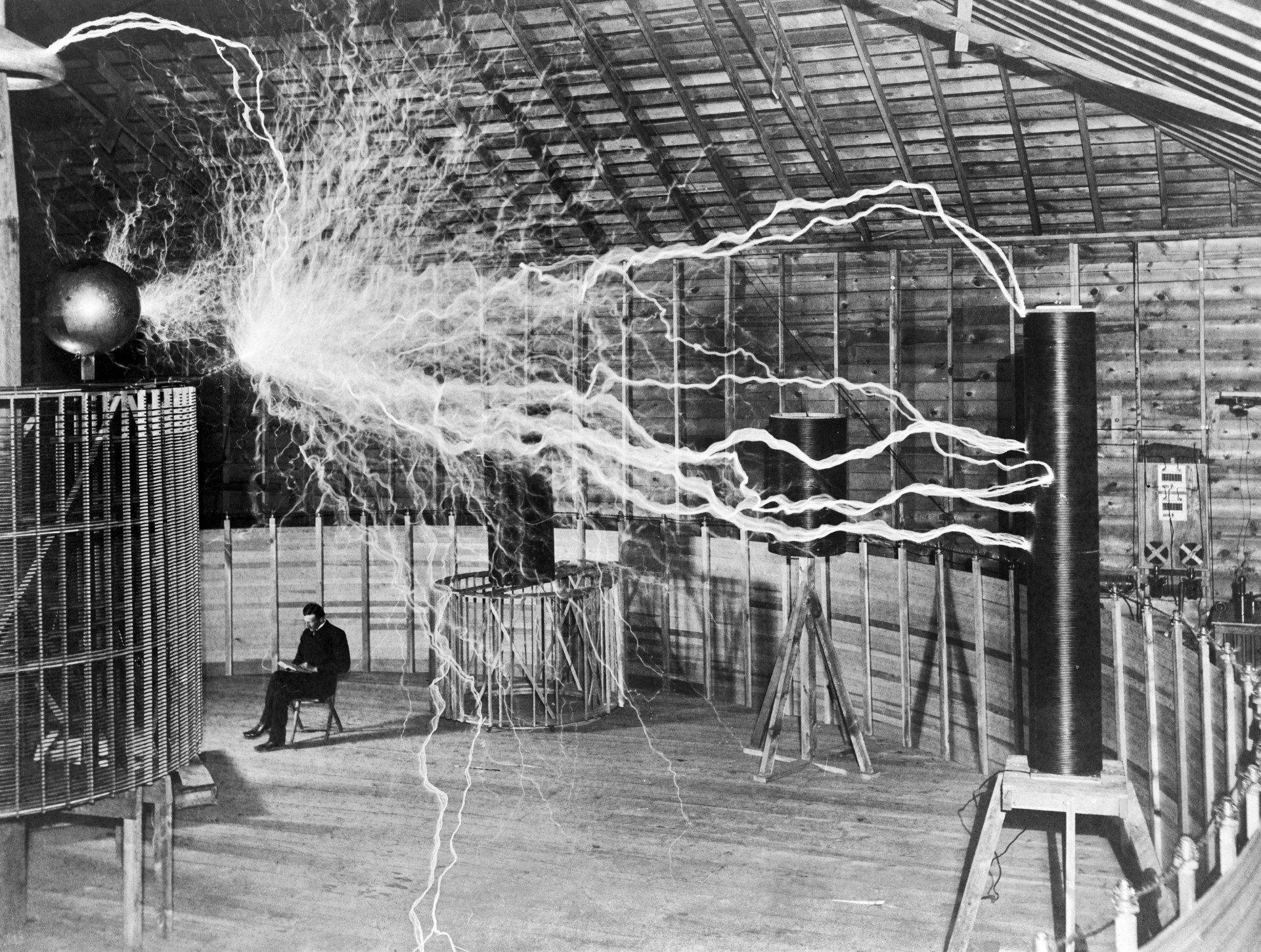 Halálsugarat tervezett Nikola Tesla, a Szovjetunió még fizetett is érte
