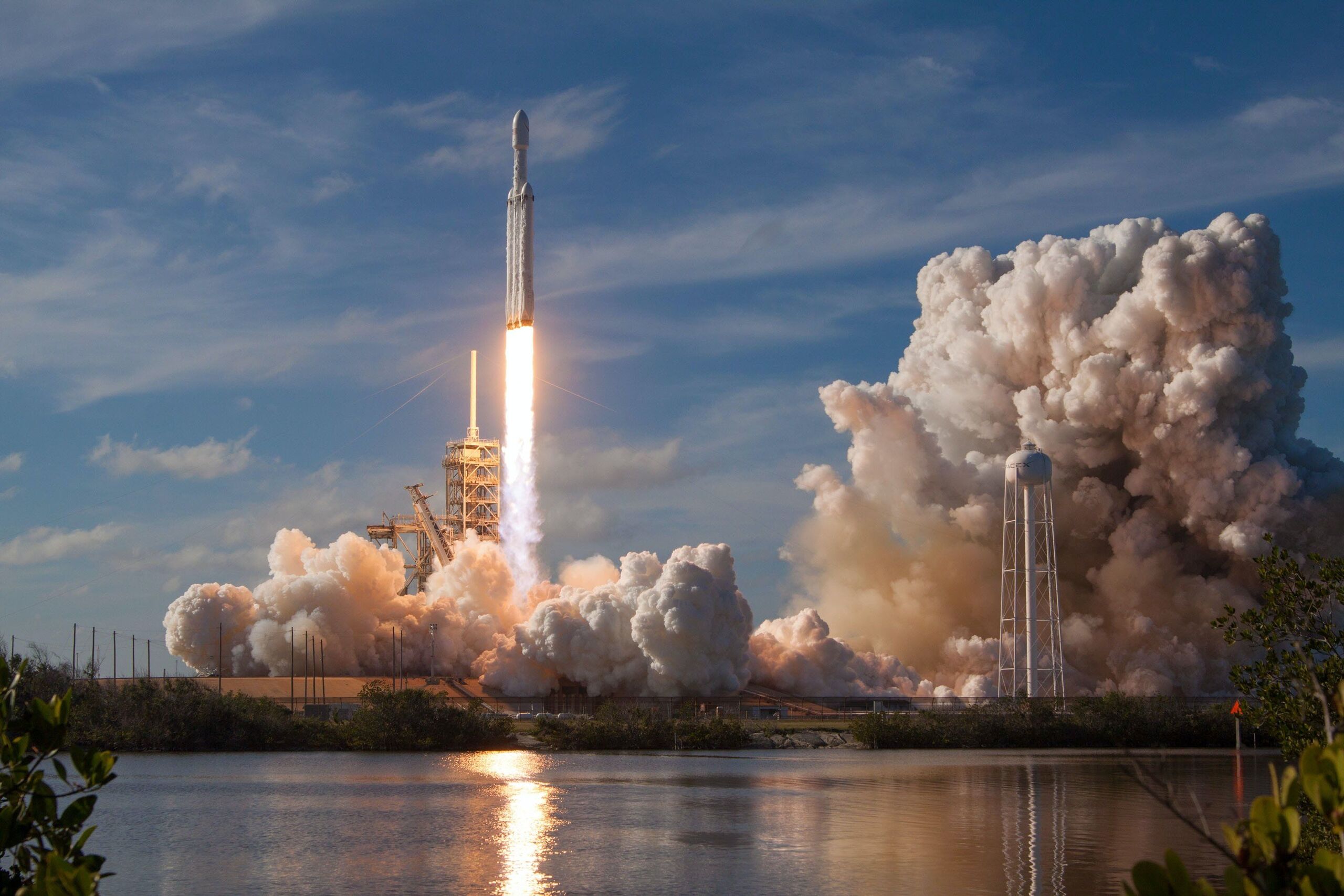 SpaceX/Unsplash