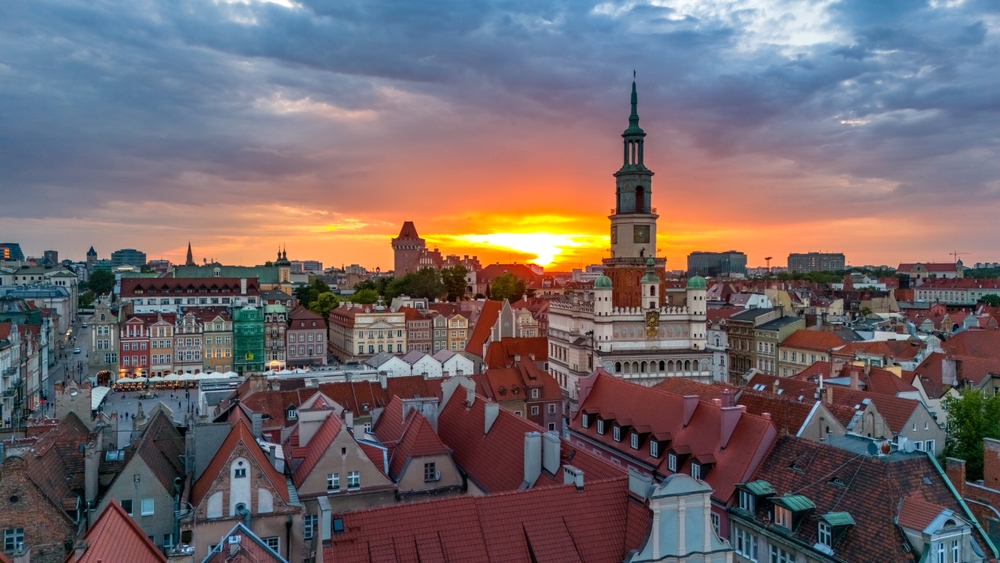 MKavalenkau/Shutterstock