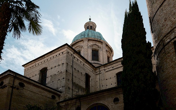 Joshua Kettle/Unsplash