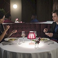 Fekete t&uuml;k&ouml;r (2011) - Netflix