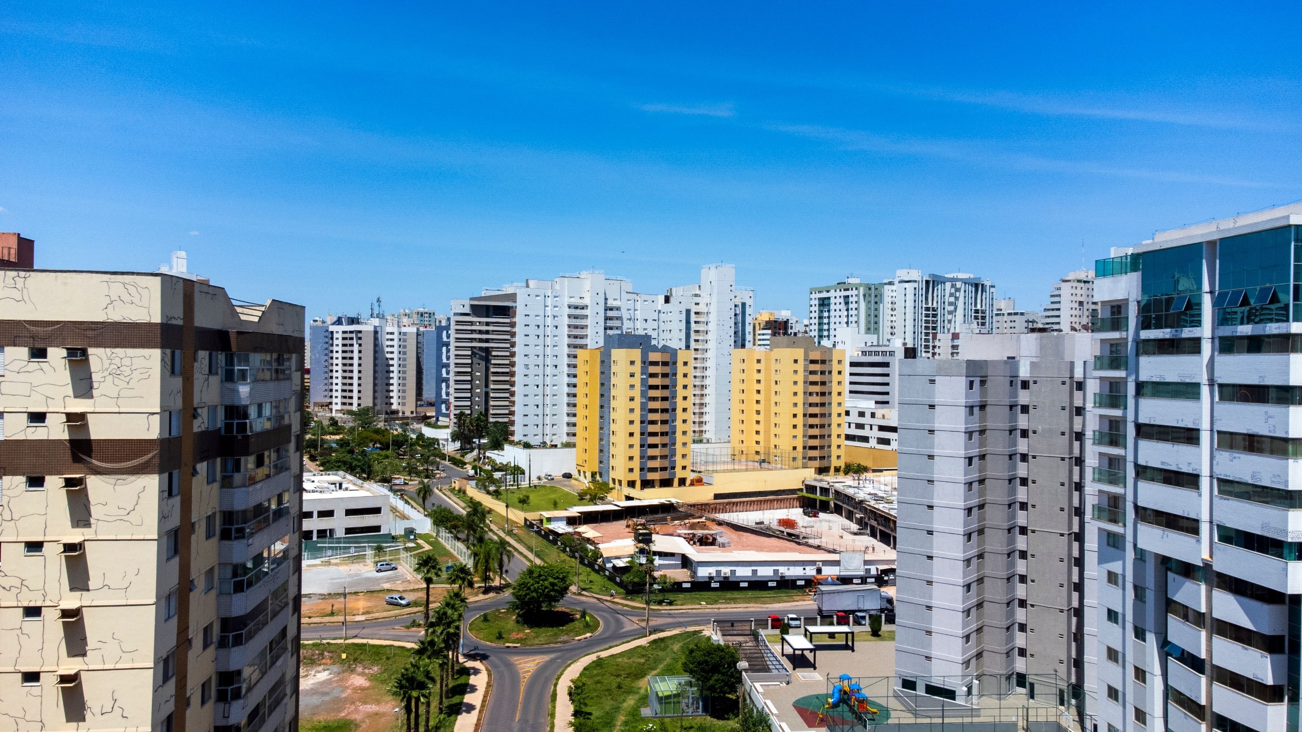 Marcello Martins Photoart/Shutterstock.com