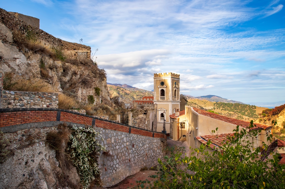 Eduard Valentinov / Shutterstock