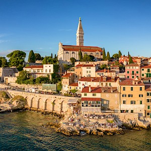Mazur Travel/Shutterstock